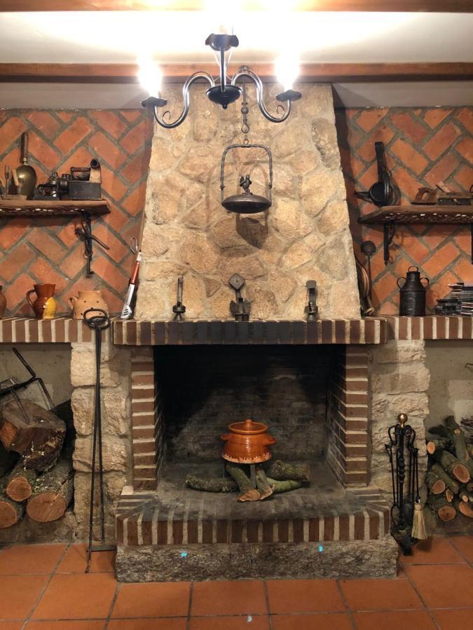 Casa Rural "Rincon Del Eden" Tardobispo 외부 사진